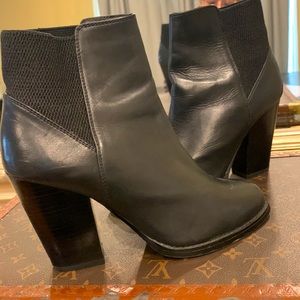 Aldp Booties, only worn once!